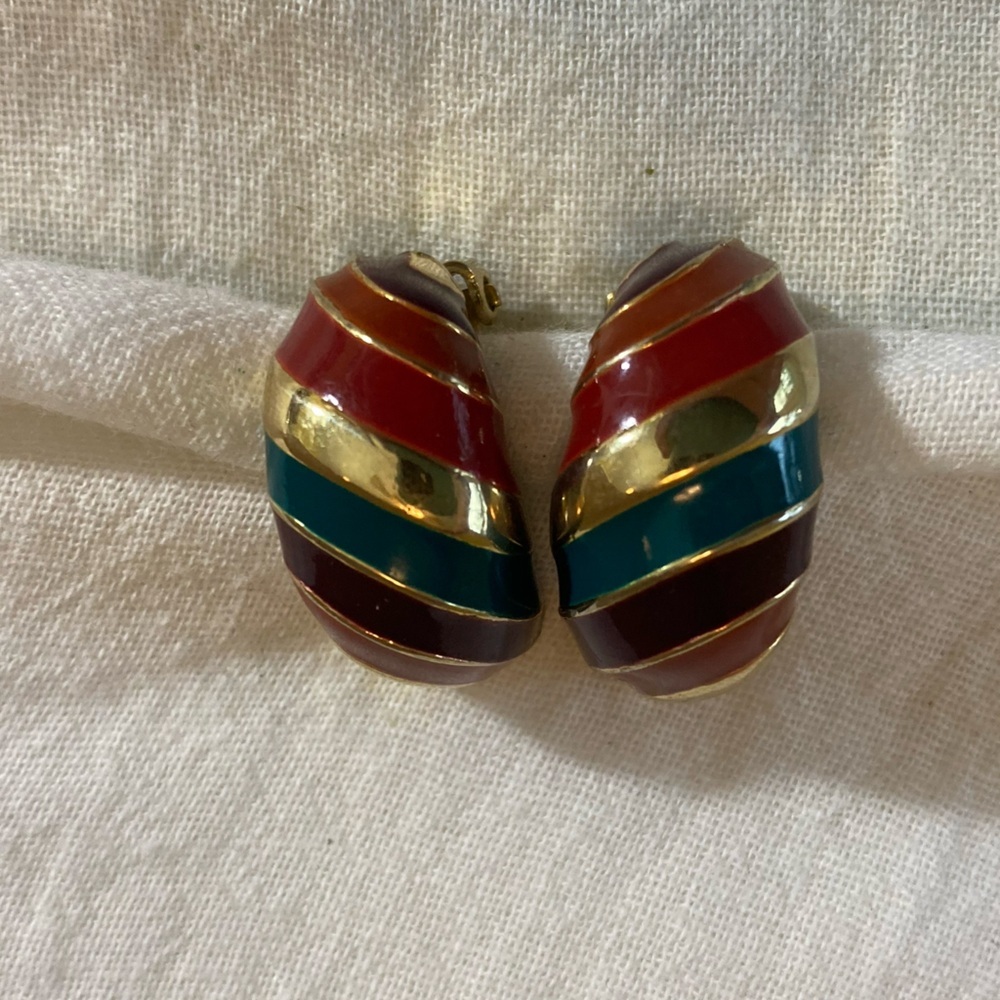 Ellen Designs Vintage Earth Tone‎ Enameled Clip on Earrings